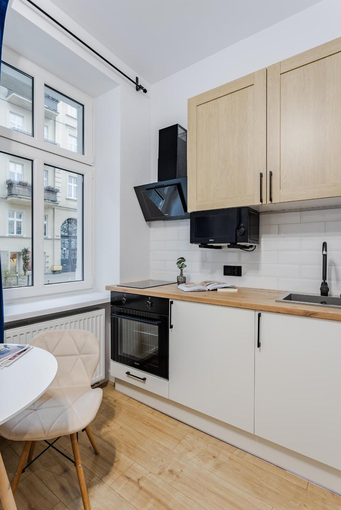Lazarz Mini Apartment Posen
